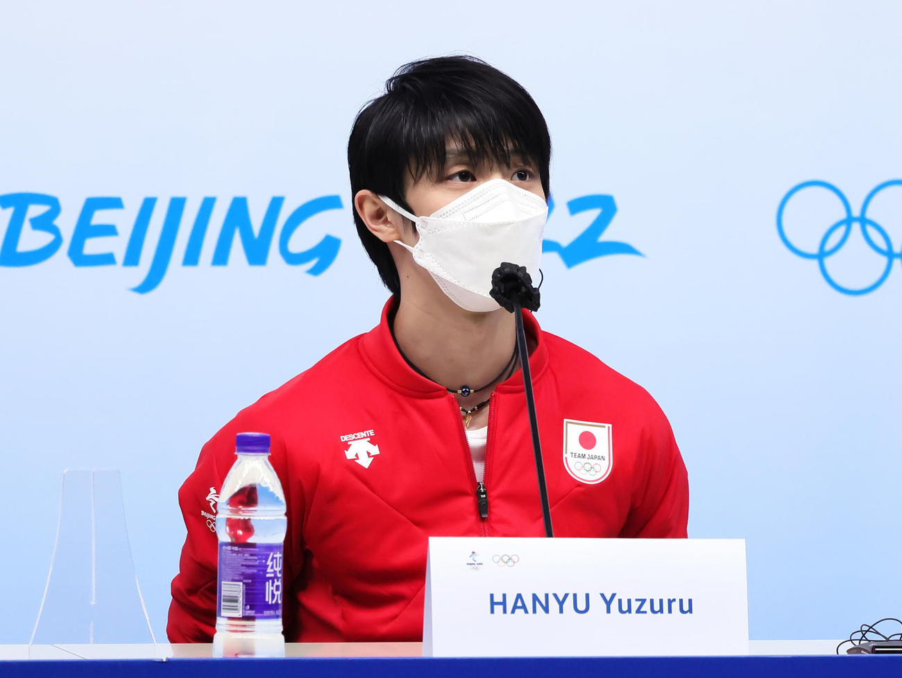 北京五輪で4位に終わり会見を開いた羽生結弦（22年2月）