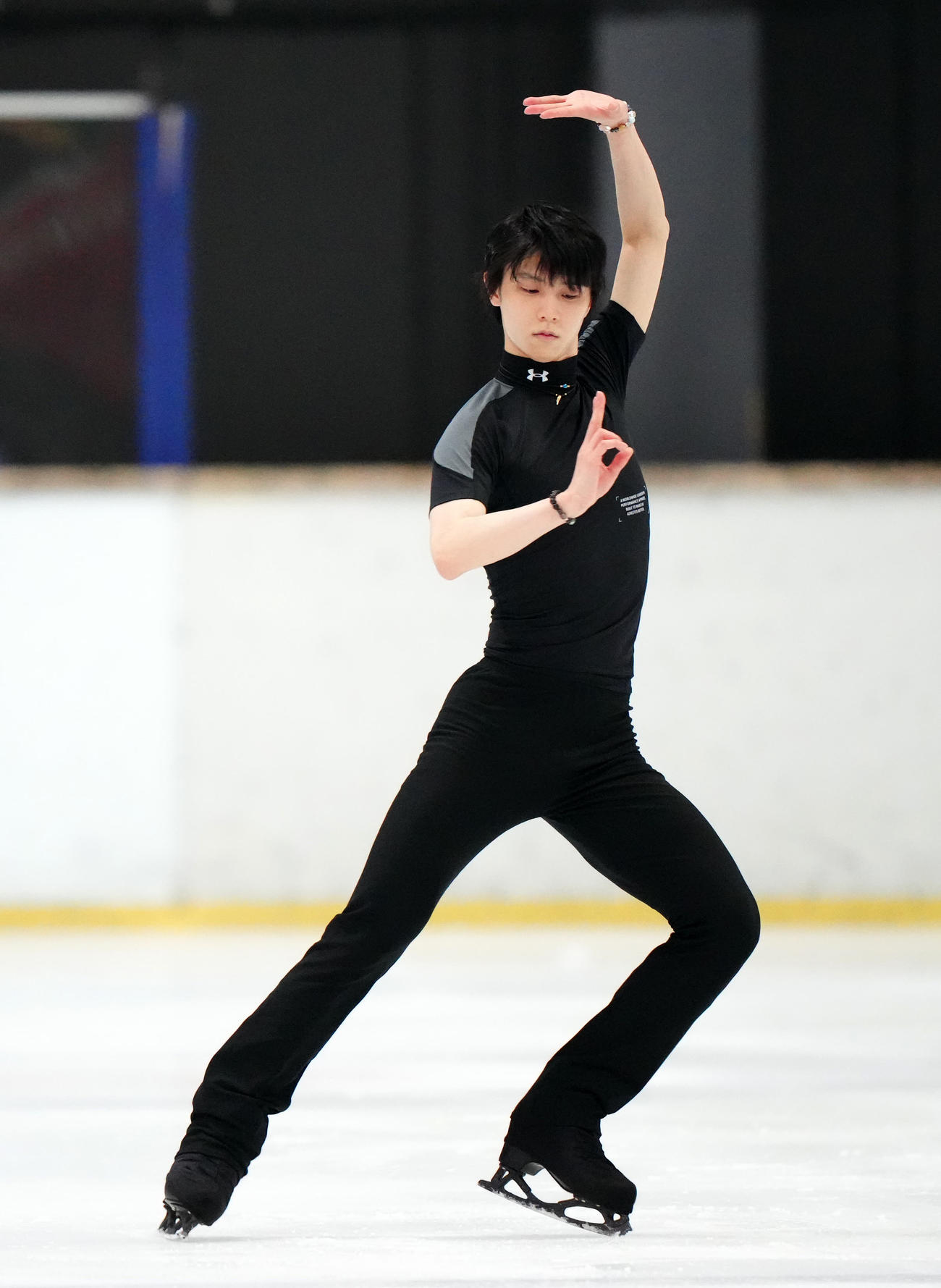 公開練習で「SEIMEI」を披露する羽生結弦さん（撮影・江口和貴）
