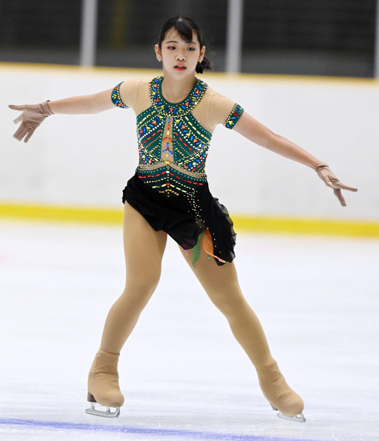げんさんサマーカップジュニア女子SPで演技する今関友梨香（撮影・前岡正明）