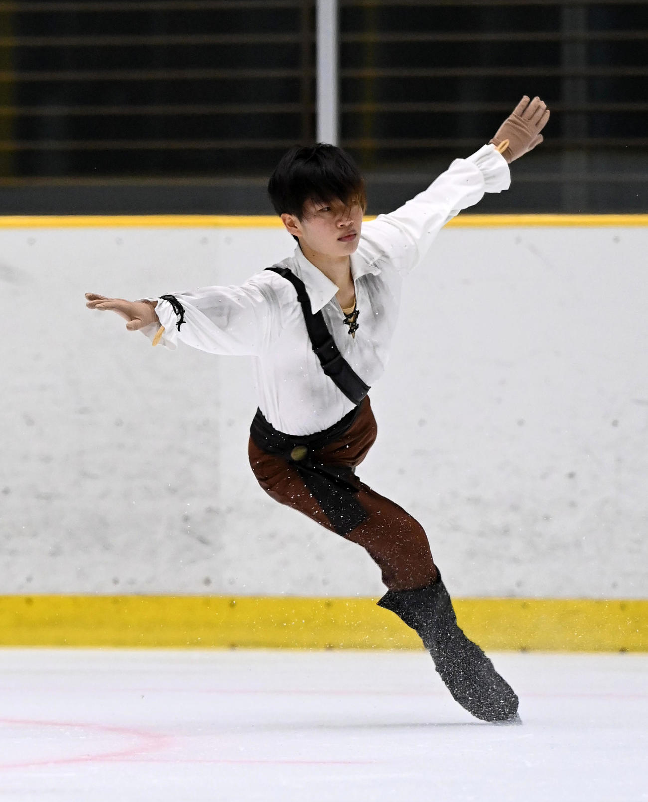 げんさんサマーカップジュニア選手権男子フリーで演技を行う吉岡希（撮影・前岡正明）