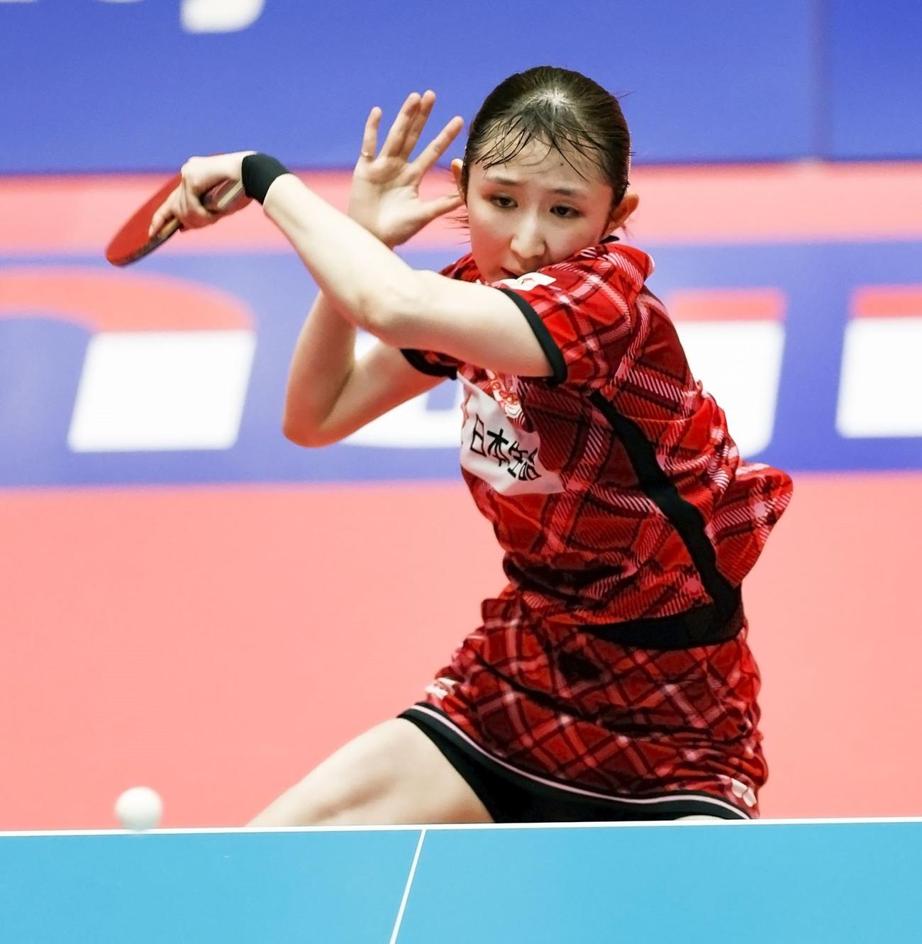 女子決勝　平野美宇を破り優勝した早田ひな（共同）