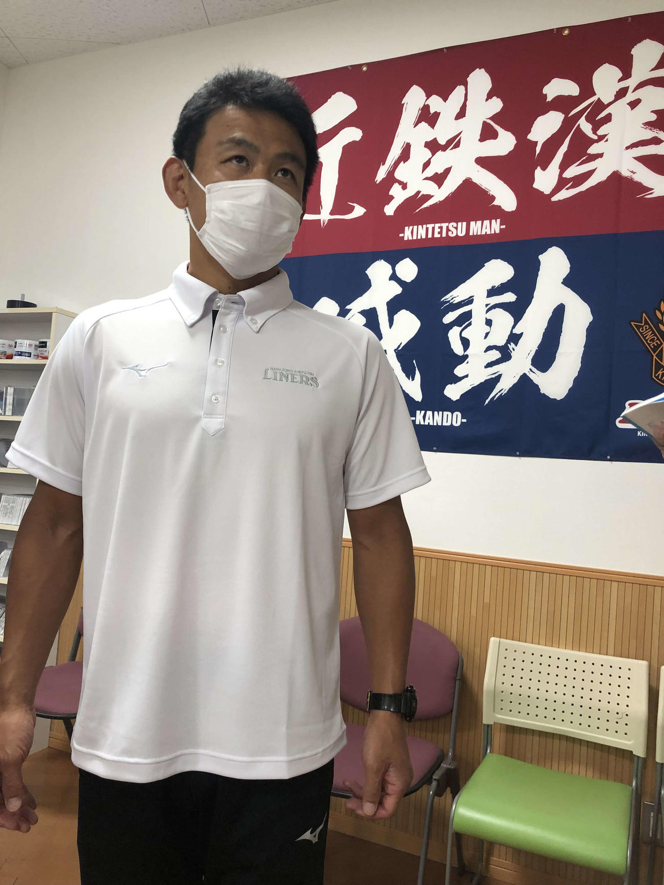 チームが始動し取材に応じる花園の水間良武ヘッドコーチ