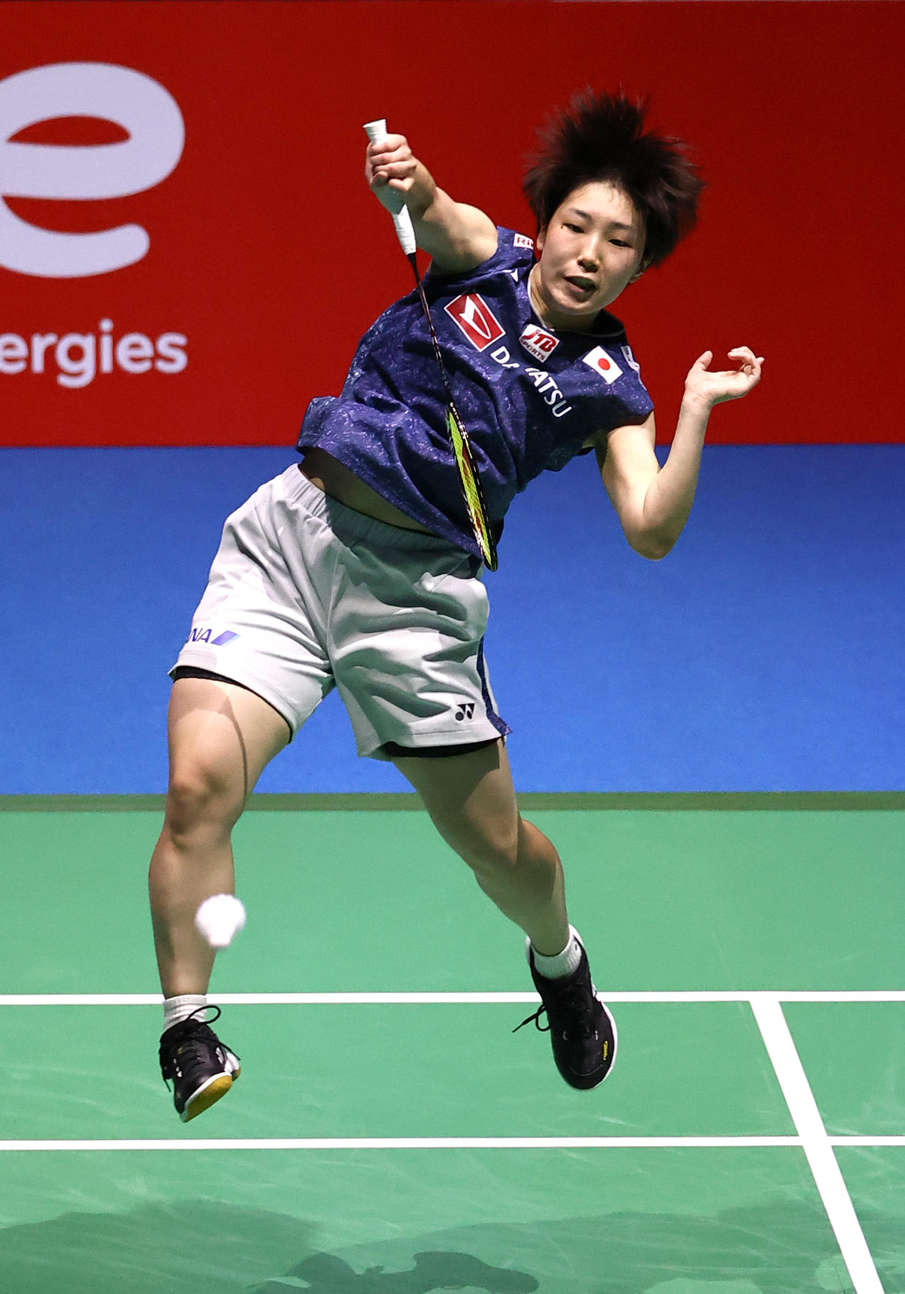 決勝でプレーする山口茜（代表撮影）
