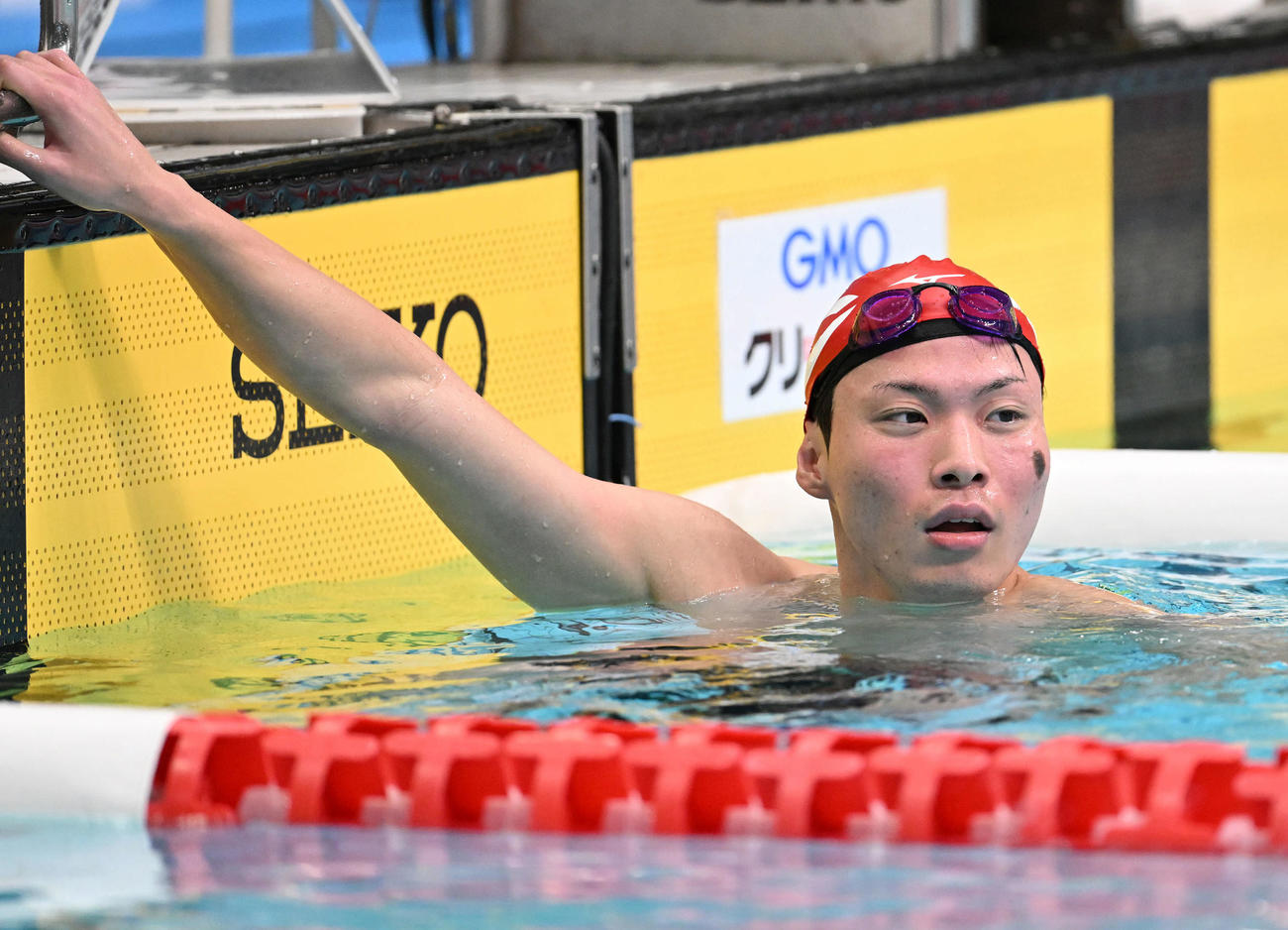 男子1500メートル自由形で優勝した井本（撮影・滝沢徹郎）
