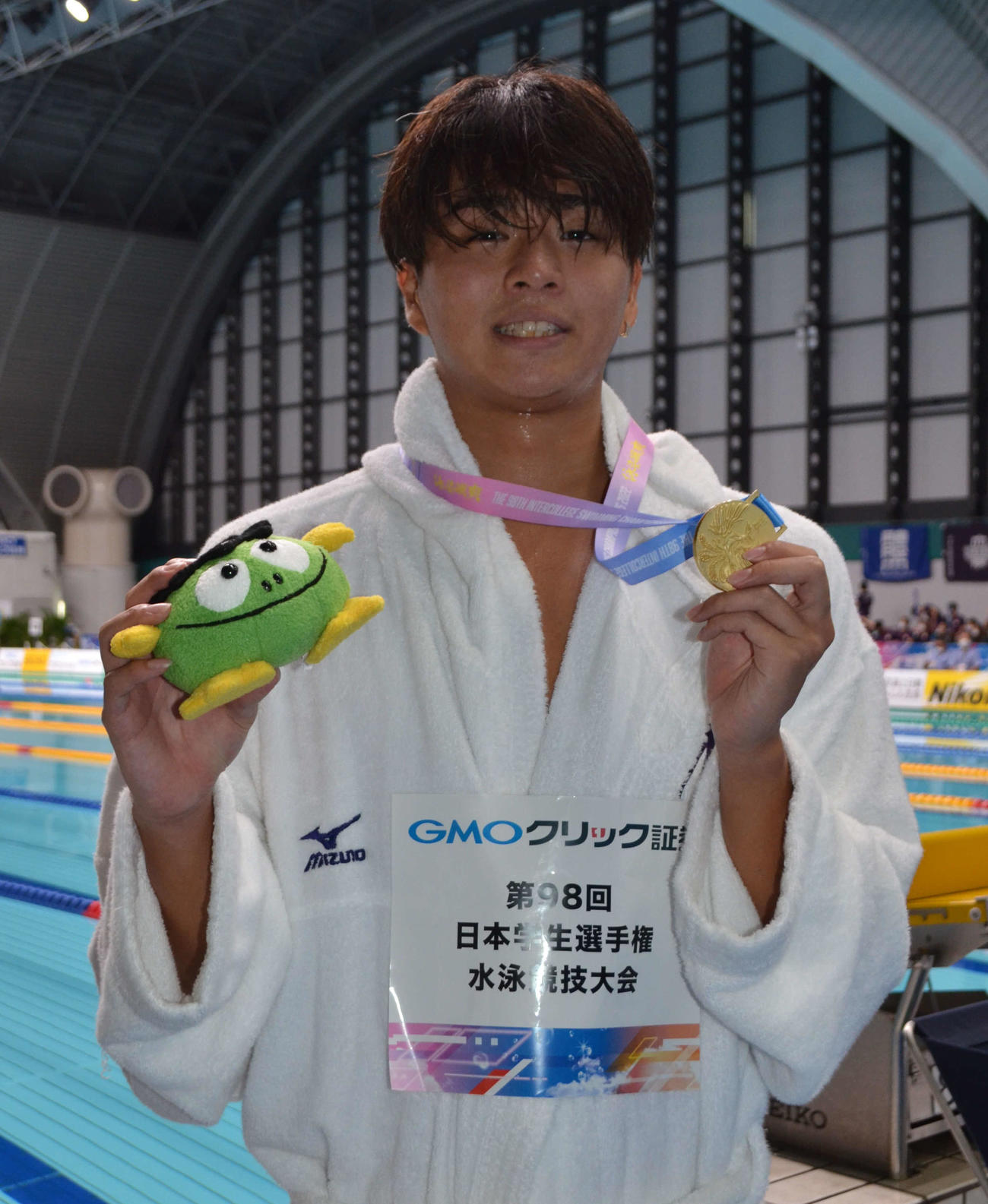 男子100メートル背泳ぎで初優勝した柳川大樹（撮影・吉池彰）