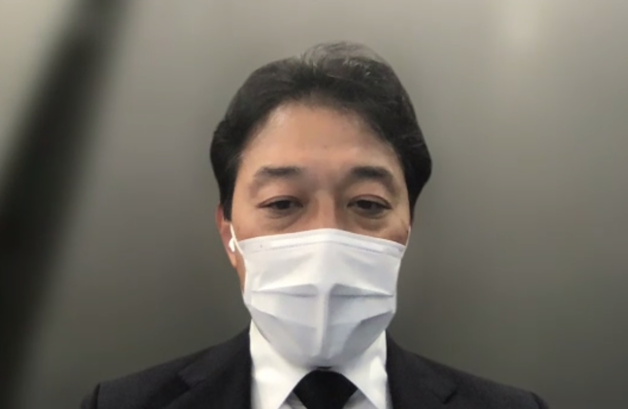 日本協会の理事会後に説明する岩渕健輔専務理事