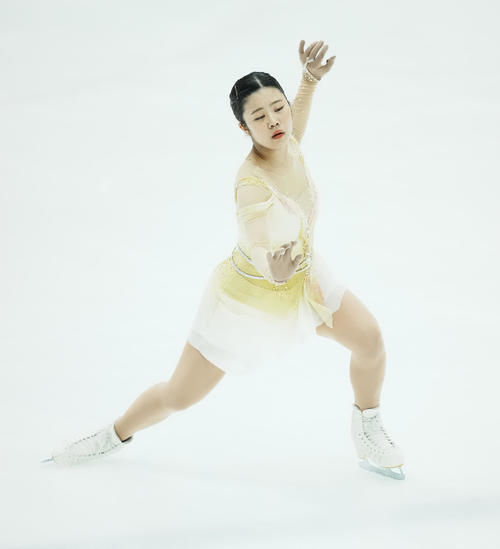 女子SPの演技をする金沢（撮影・垰建太）