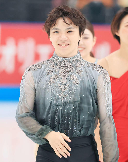オープニングセレモニーで笑顔の宇野（撮影・浅見桂子）
