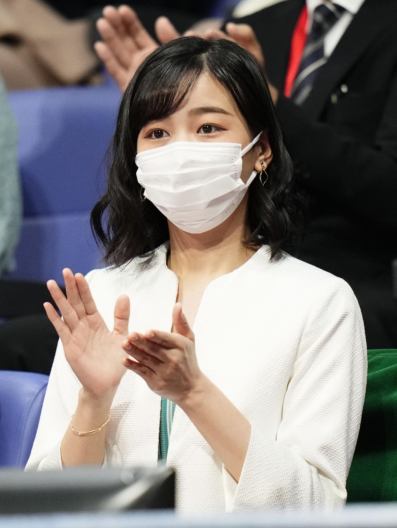 男子テニスの楽天ジャパン・オープンのシングルス決勝を観戦に訪れ、着席された秋篠宮家の次女佳子さま（共同）