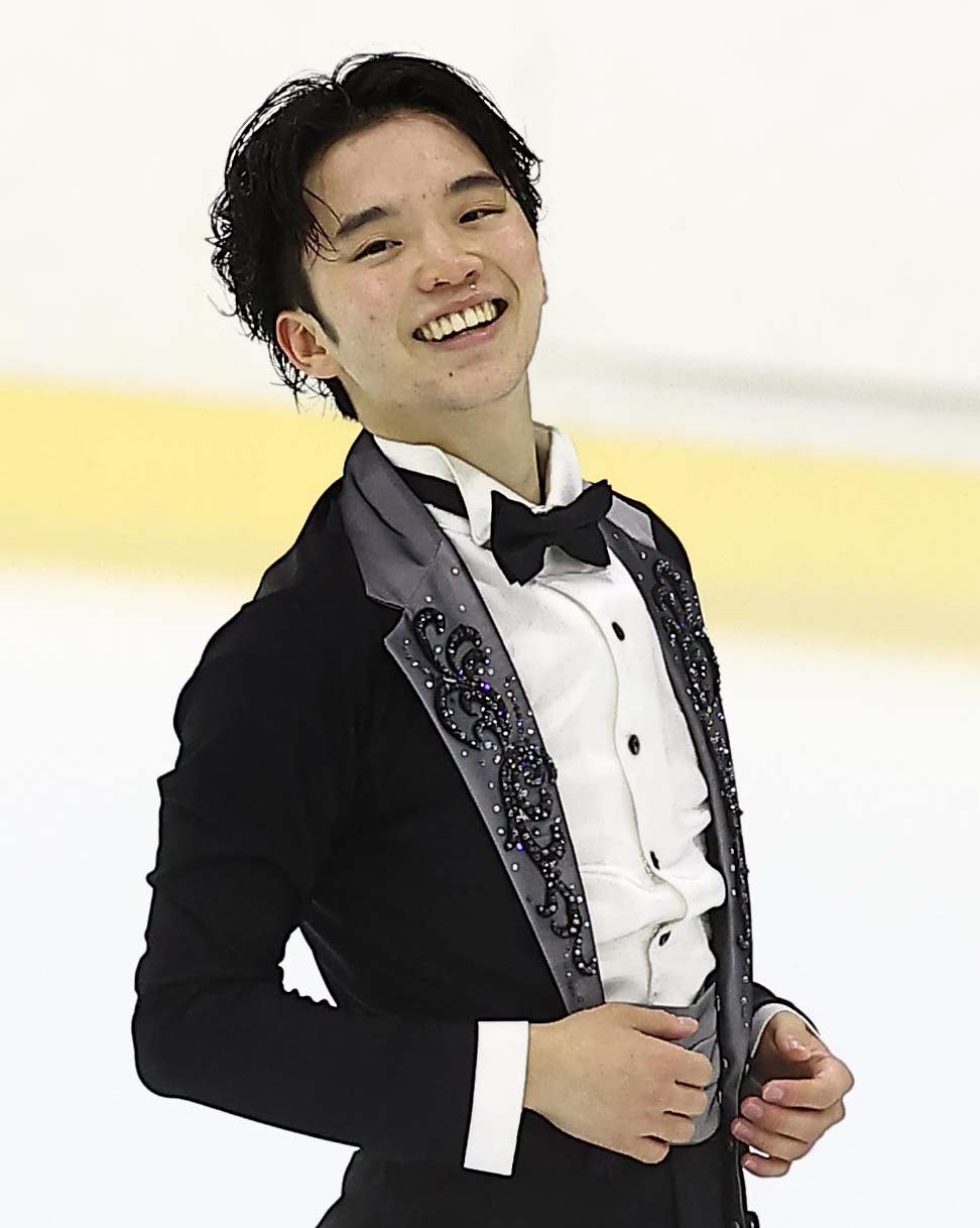 近畿選手権大会　演技を終えた友野一希は笑顔を見せる（撮影・上田博志）