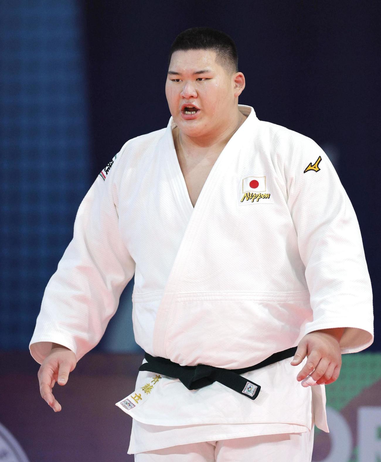 男子100 キロ 超級準決勝で勝利した斉藤立（共同）