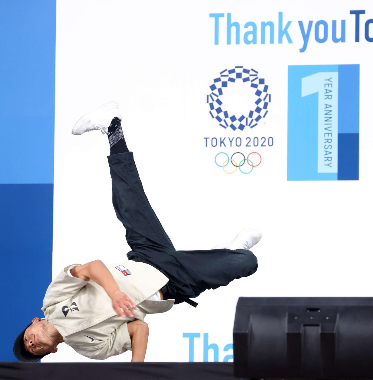2024パリ五輪新種目のブレイキンバトルを披露するSHIGEKIXこと半井（撮影・河田真司）
