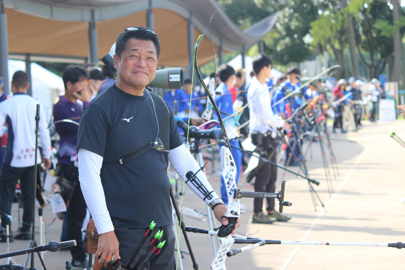 全日本選手権前日の公式練習でリラックスした笑顔を見せる山本博（撮影・首藤正徳）