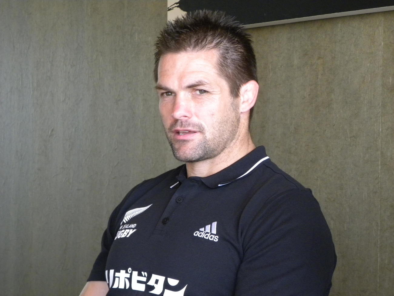 「リポビタンDチャレンジカップ2022」の日本－ニュージーランドに向けて、思いを語ったリッチー・マコウ氏（撮影・松本航）