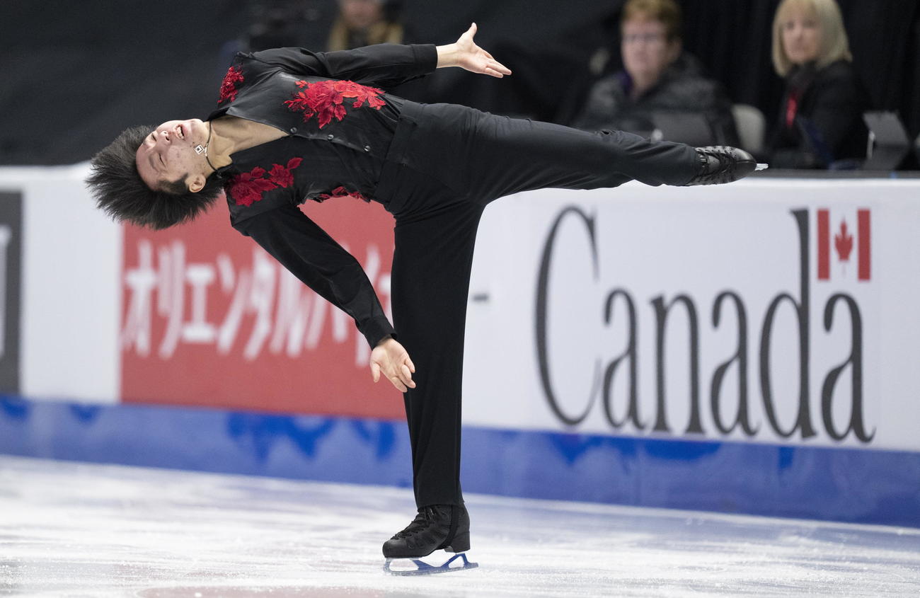 グランプリ（GP）シリーズ2戦スケートカナダ　男子SP　演技する三浦佳生（AP）