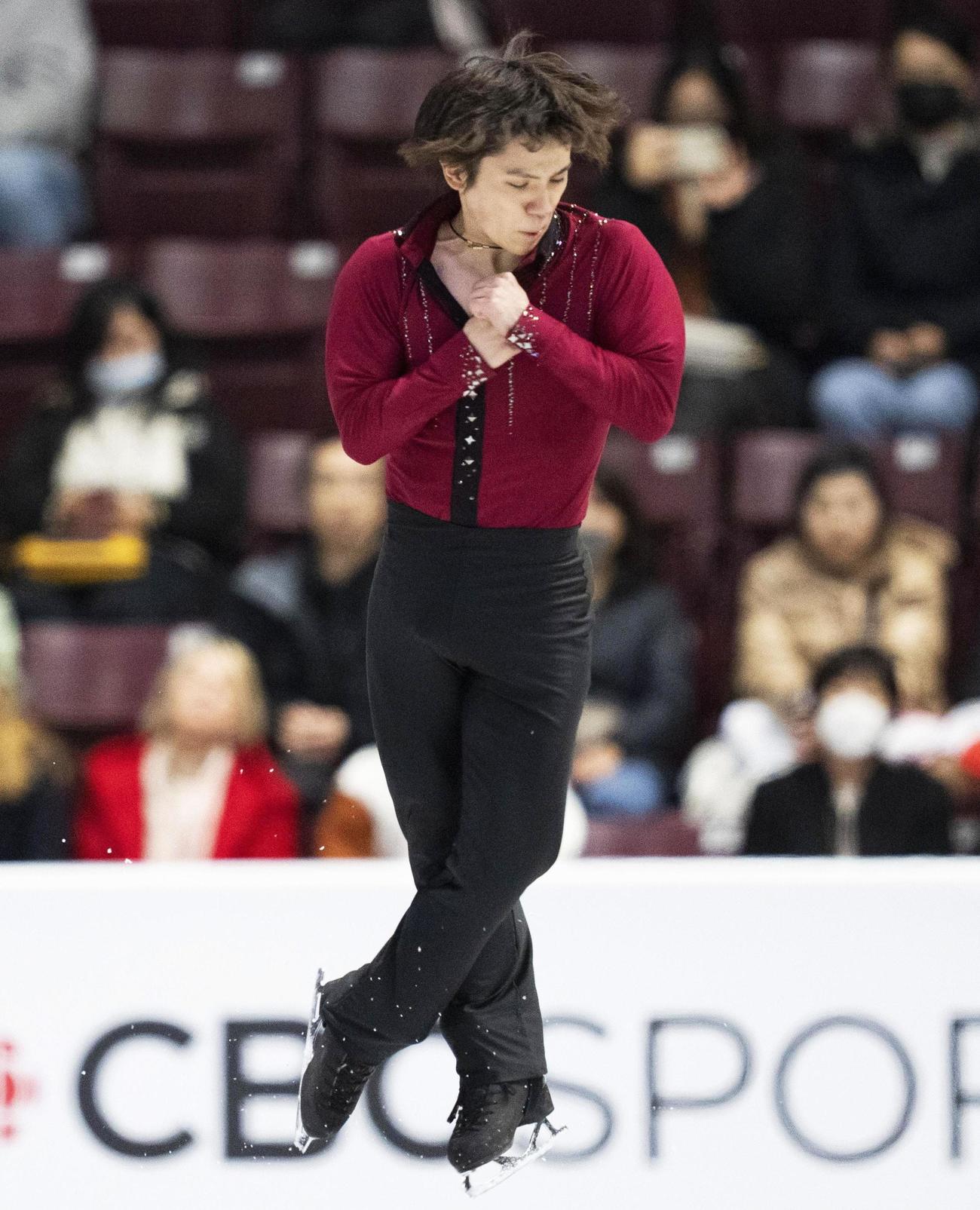 男子SPで演技する宇野昌磨＝ミシソーガ（カナダ通信・AP＝共同）