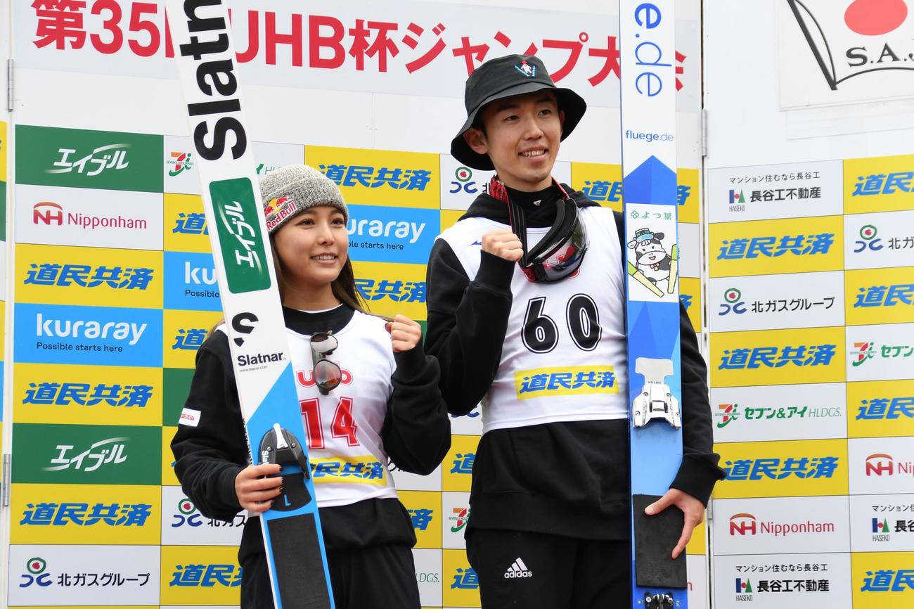 UHB杯を制した中村（右）と高梨（撮影・石井翔太）