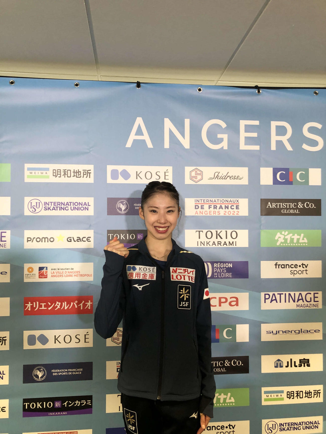GP第3戦フランス杯女子フリー後に笑顔を見せる住吉（撮影・松本愛香）