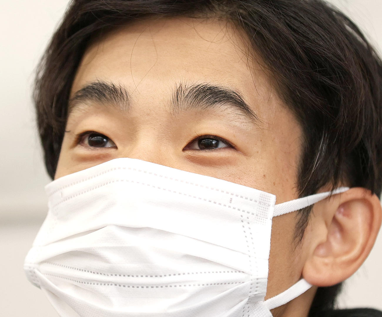 演技を終え会見する織田（撮影・上山淳一）