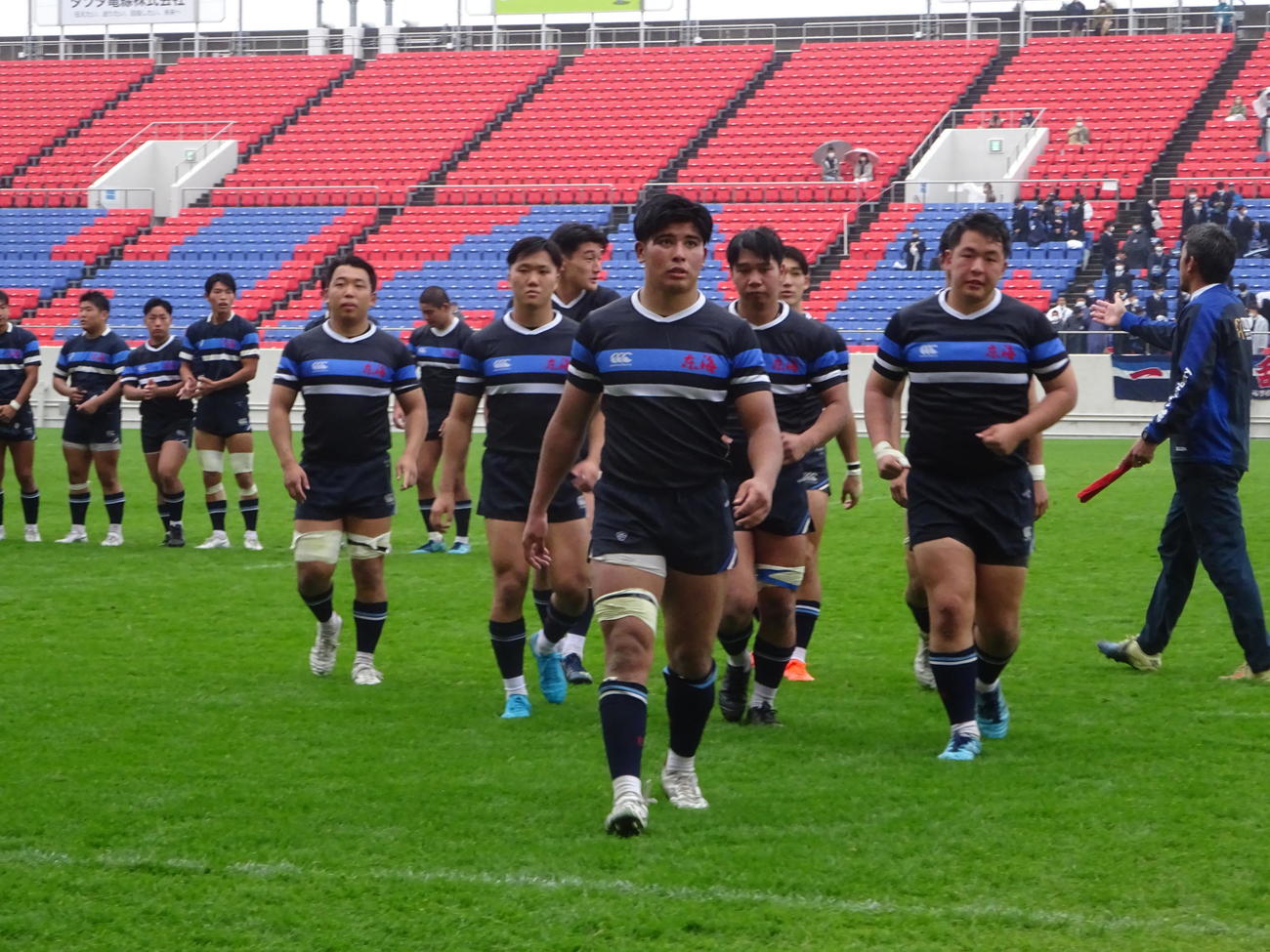 74－0の大勝で大阪第3地区代表を決めた東海大大阪仰星フィフティーン（撮影・加藤裕一）