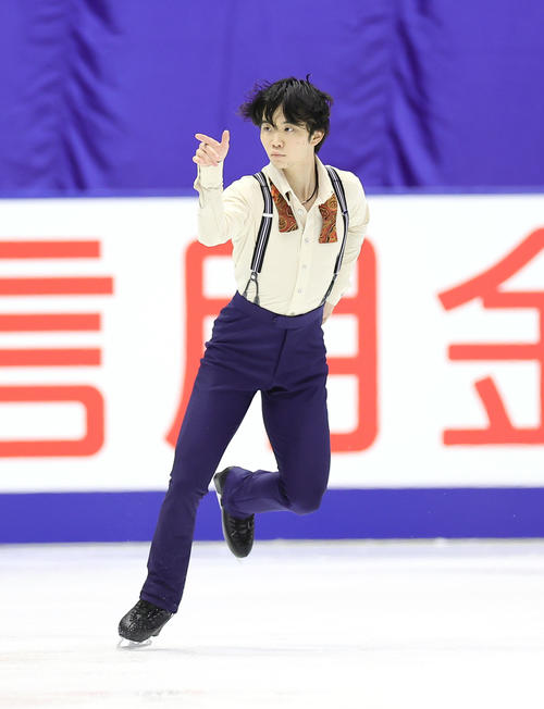 男子SPで演技する友野（撮影・足立雅史）
