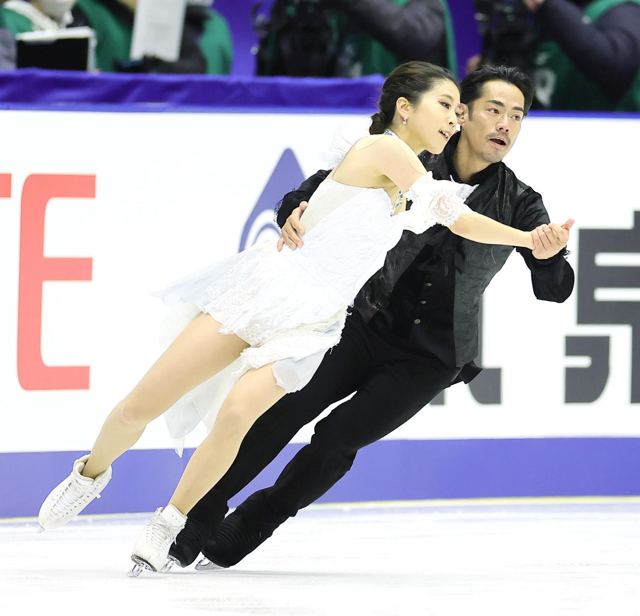 練習に臨む村元（左）、高橋組（撮影・足立雅史）