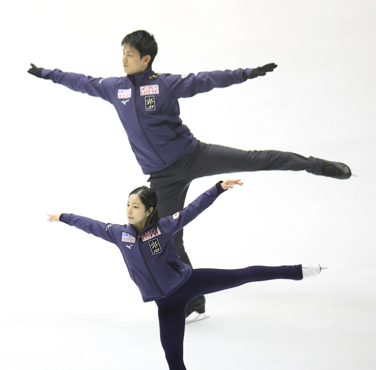 当日練習を行う三浦（手前）、木原組（撮影・足立雅史）