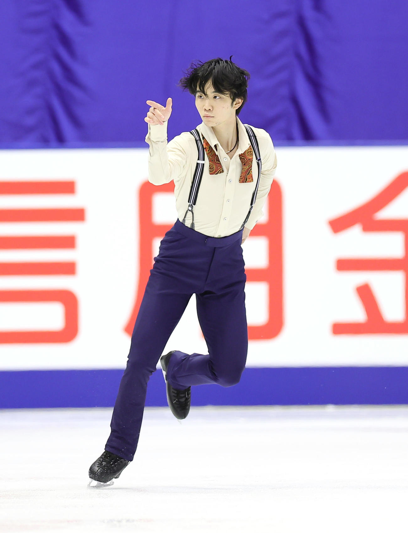 男子SPで演技する友野（撮影・足立雅史）