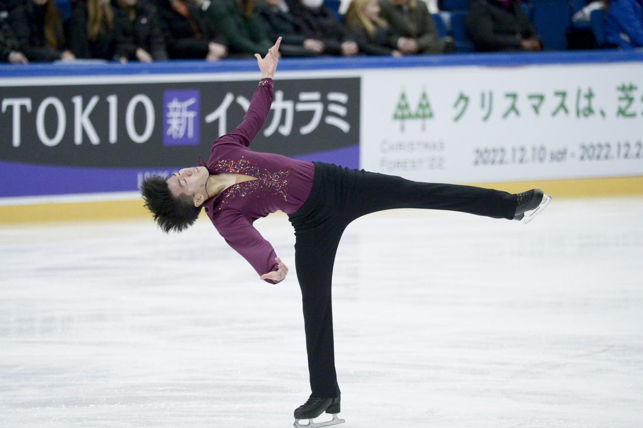 GPシリーズ第6戦　男子フリー　演技する佐藤駿（AP）