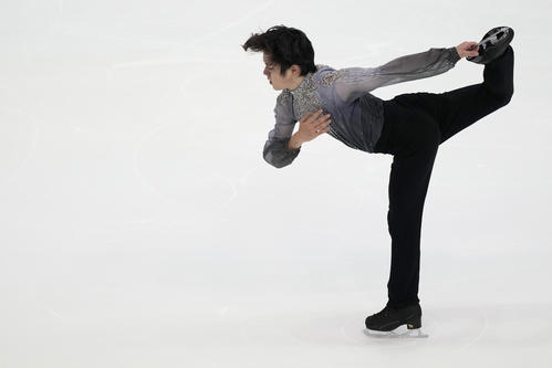 GPファイナル男子フリーでの宇野昌磨の演技（AP）
