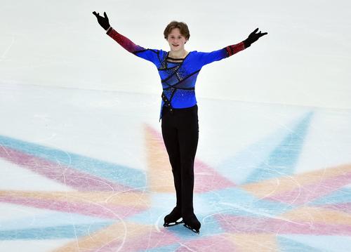 GPファイナル　男子フリーで演技するイリア・マリニン(ロイター)
