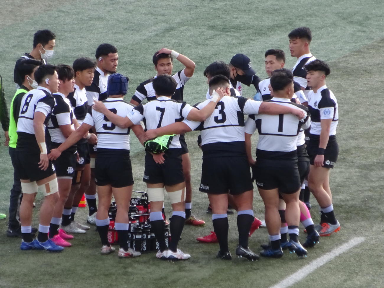関西大学ラグビーリーグ入れ替え戦で、4季ぶりのA昇格を逃した大体大（撮影・加藤裕一）