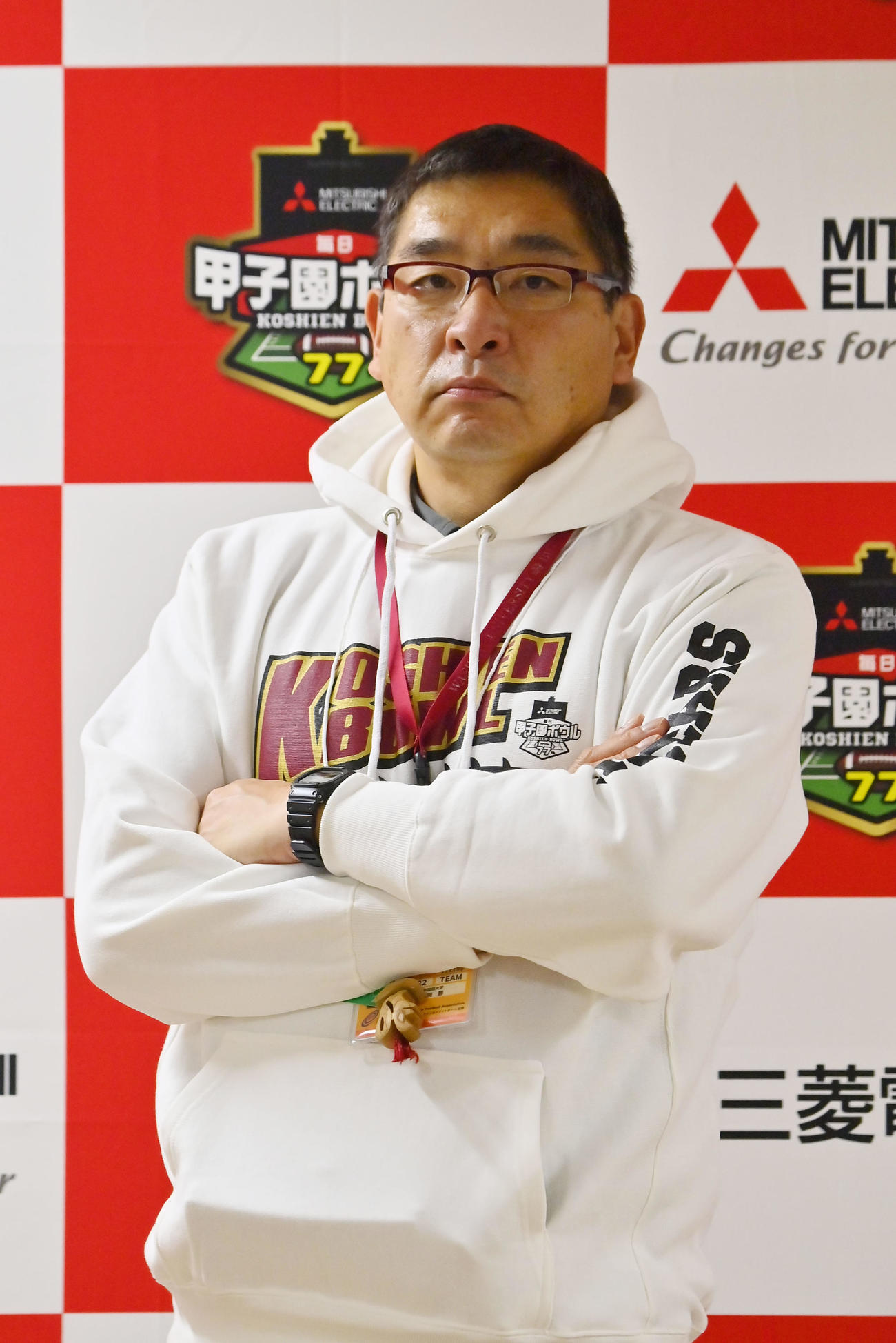 早大を指揮する高岡監督（撮影・和賀正仁）