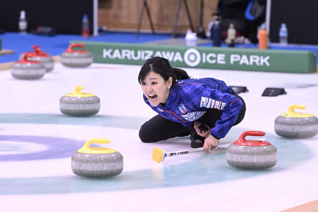準決勝で指示を出す吉田知那美（C）軽井沢国際 2022_H.Ide
