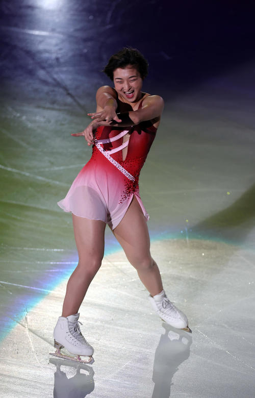 「オールジャパンメダリスト・オン・アイス2022」で演技する坂本（撮影・前田充）