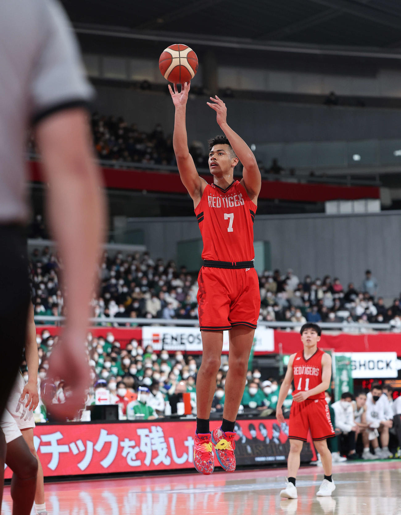 福岡第一対開志国際　第3Q、シュートを放つ開志国際・介川（撮影・河田真司）