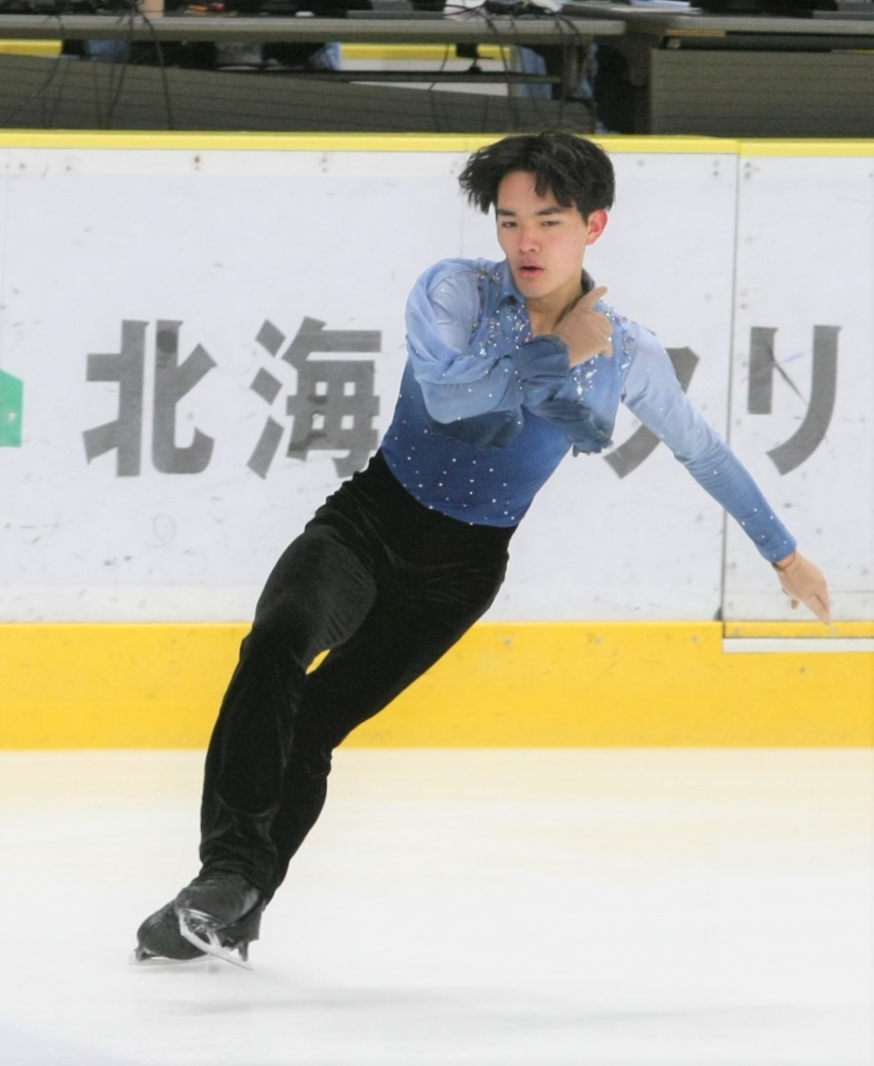 フリーで演技を披露する佐々木（撮影・藤塚大輔）