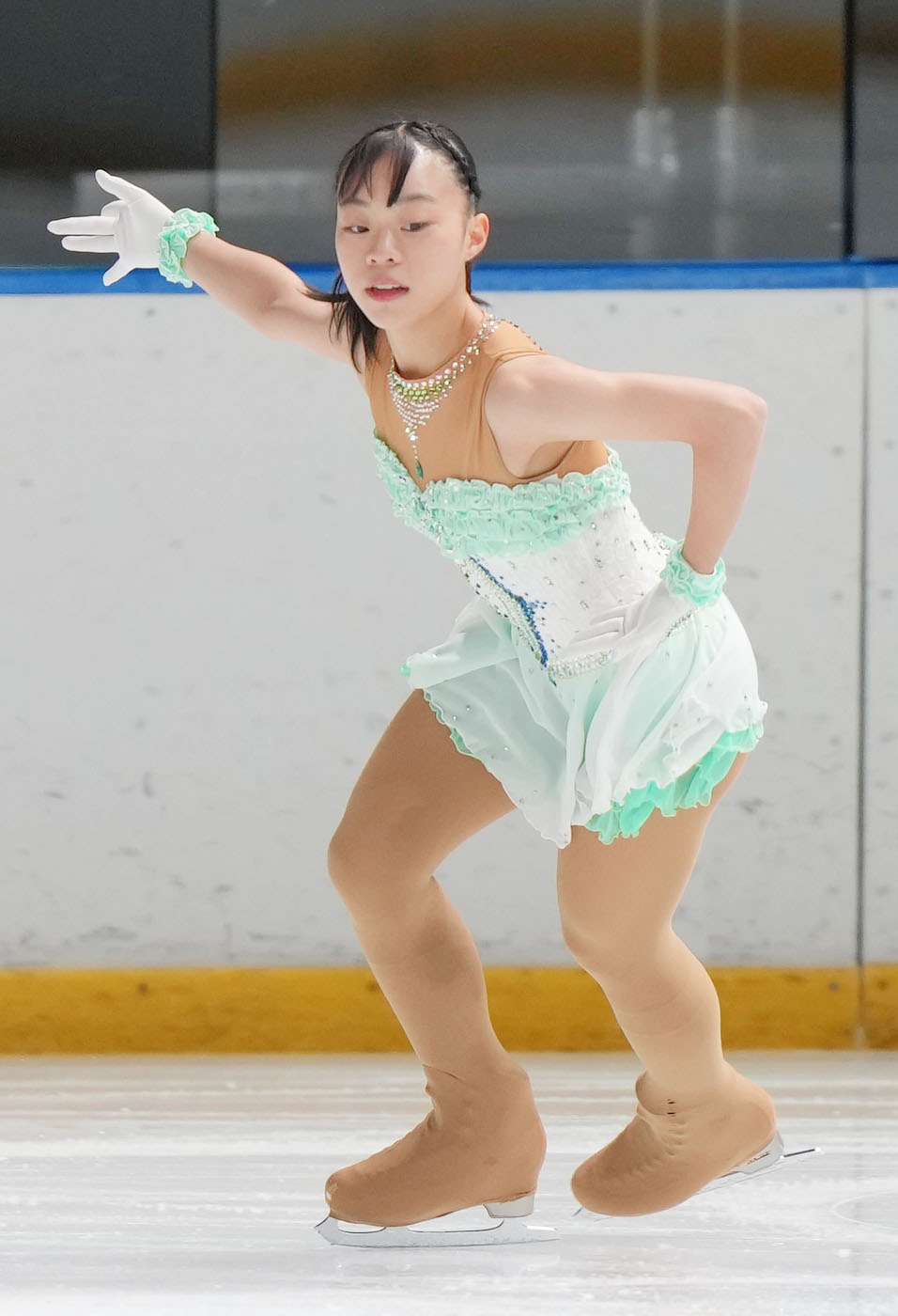 少年女子フリーで演技を見せる石田（埼玉）（撮影・狩俣裕三）