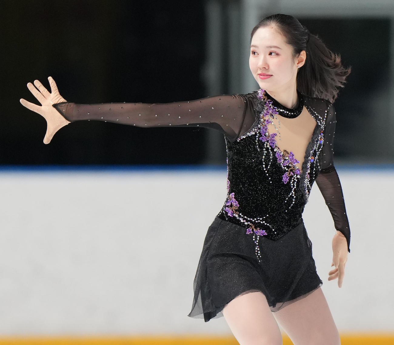 成年女子SPで演技を見せる松下（茨城）（撮影・狩俣裕三）