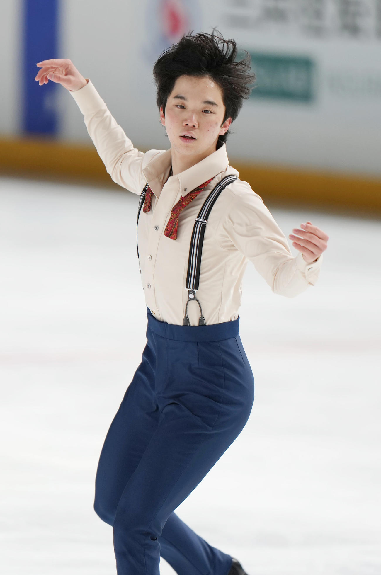成年男子SPで演技する友野（大阪）（撮影・狩俣裕三）