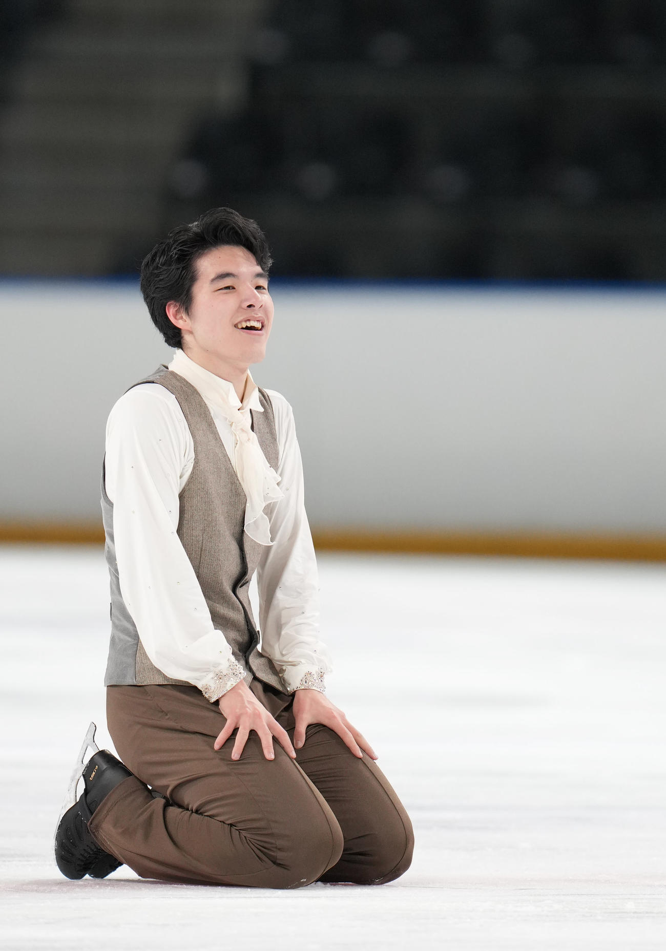 成年男子フリー　現役最後の演技でフィニッシュを決め、充実した表情を見せる山隈（兵庫）（撮影・狩俣裕三）