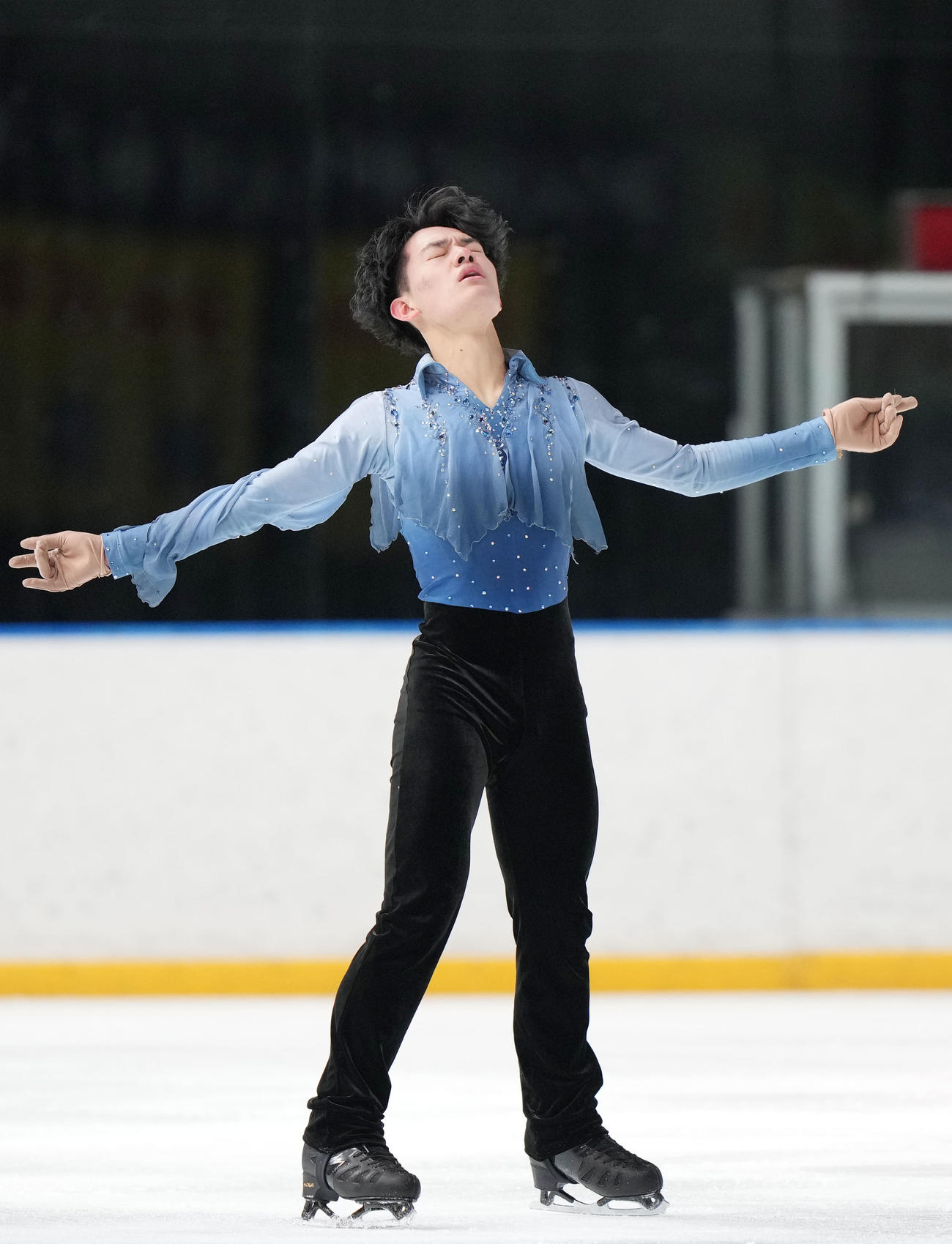 成年男子フリーの演技の最後に悔しそうな表情を見せる佐々木晴也（京都）＝2023年1月30日（撮影・狩俣裕三）