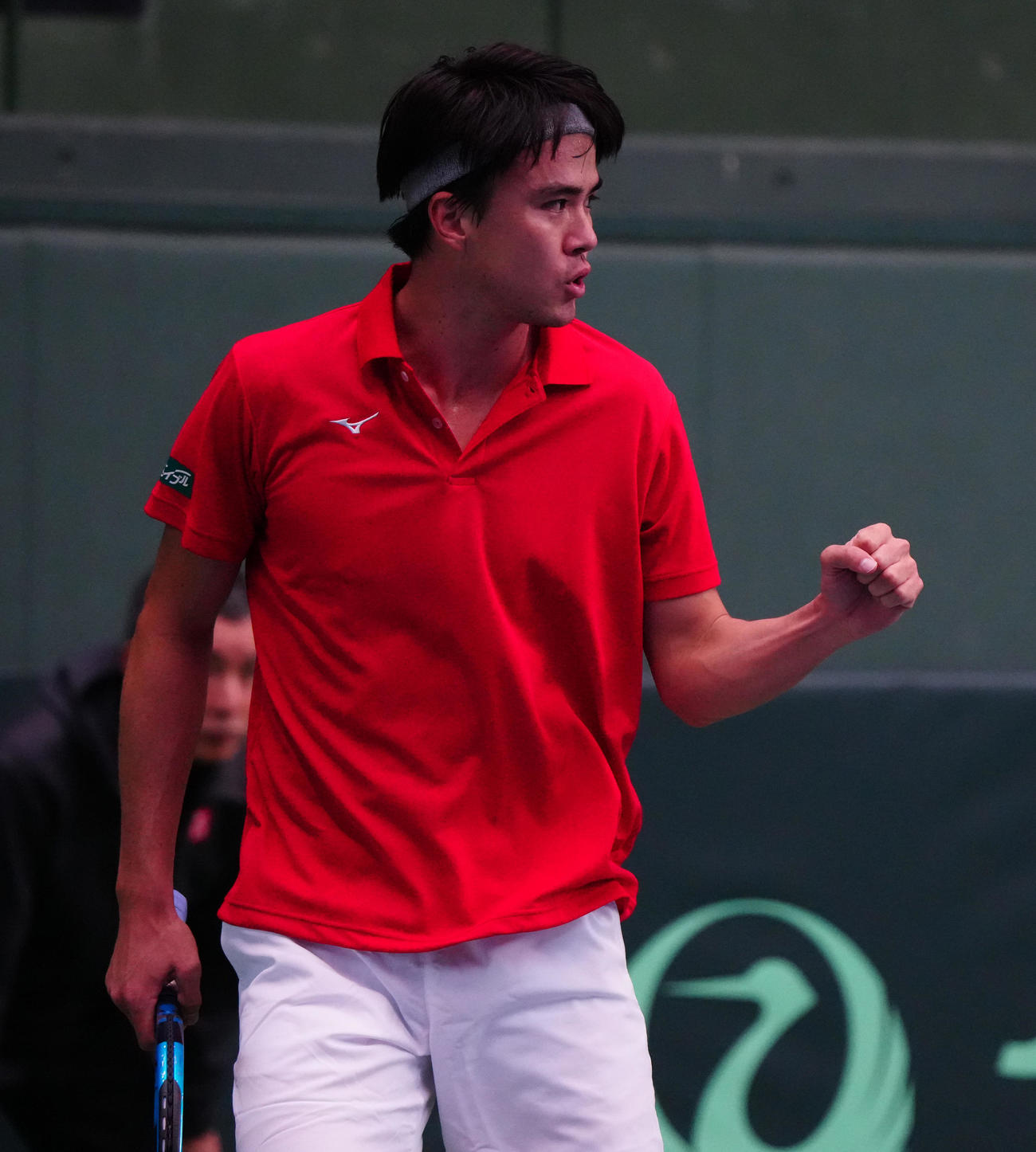 デビスカップ国別対抗戦　日本対ポーランド　ダニエル太郎対カツペル・ズク　ポイントを奪ったダニエル（撮影・清水貴仁）