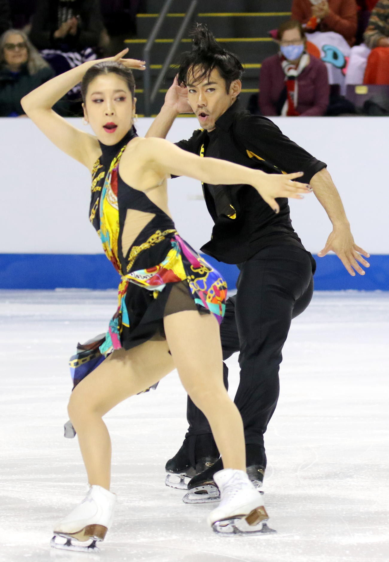 フィギュアスケート4大陸選手権　アイスダンス・リズムダンス（RD）で舞い踊る「かなだい」村元哉中（左）高橋大輔組（撮影・木下淳）