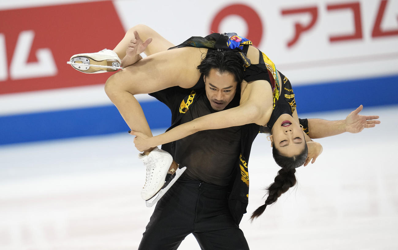 4大陸選手権に出場した「かなだい」村元哉中、高橋大輔組（AP）