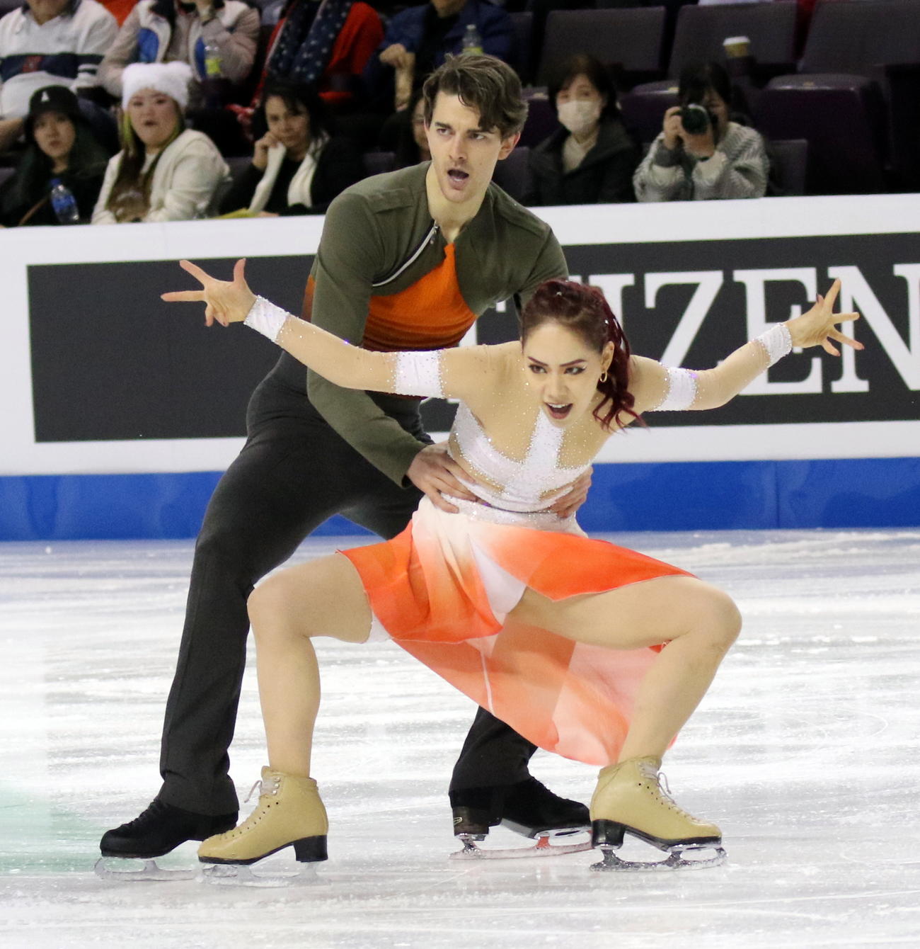 フィギュアスケート4大陸選手権　FDで今季ベストを記録した小松原美里（手前）尊組（撮影・木下淳）