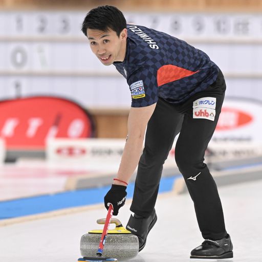 船木・鎌田ペアと対戦する吉田・清水ペアの清水（C）JCA IDE