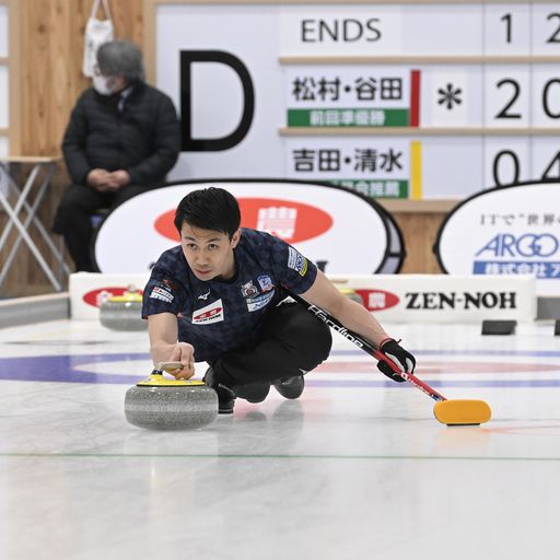 松村千・谷田組と対戦する清水（C）JCA IDE