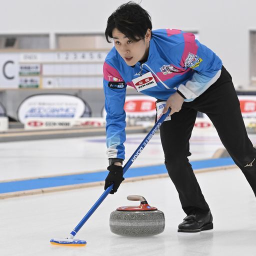 チーム北村と対戦する松村雄（C）JCA IDE
