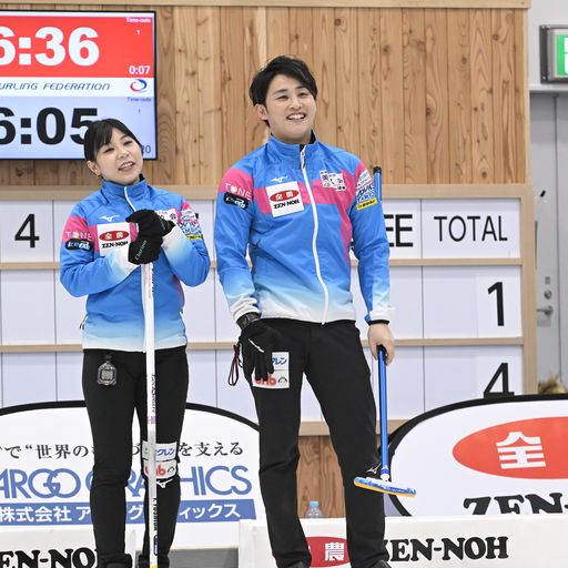 吉田知・清水組と対戦する吉田夕（左）と松村雄（C）JCA IDE